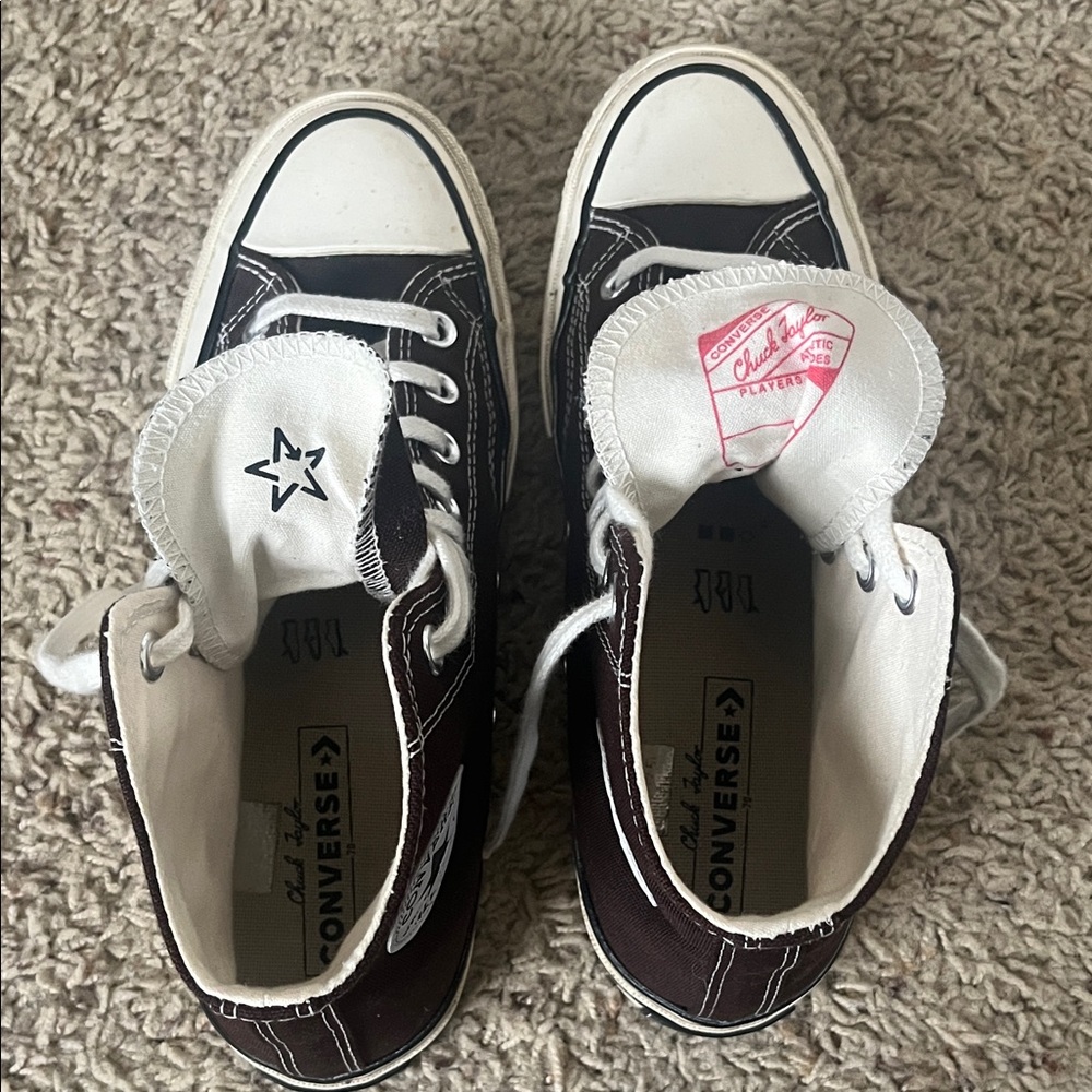Converse High-Tops - Picture 9 of 11